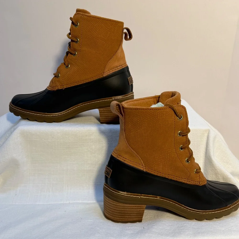 Sperry Top Sider‎ Women's Boots Duck Boots Tan Leather Black Rubber Size 6.5